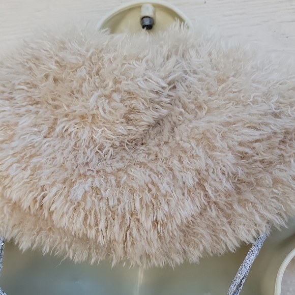 By Anthropologie Faux Fur Collar - Picture 7 of 9
